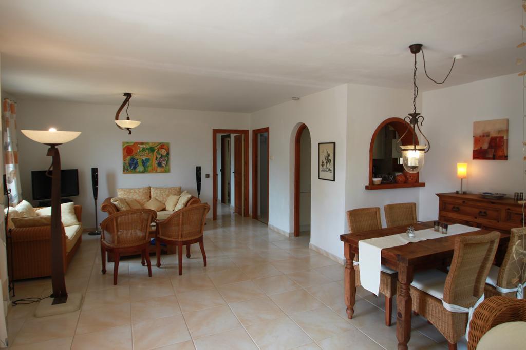 Chrisuli - Well Furnished Villa With Panoramic Views In Moraira Room photo